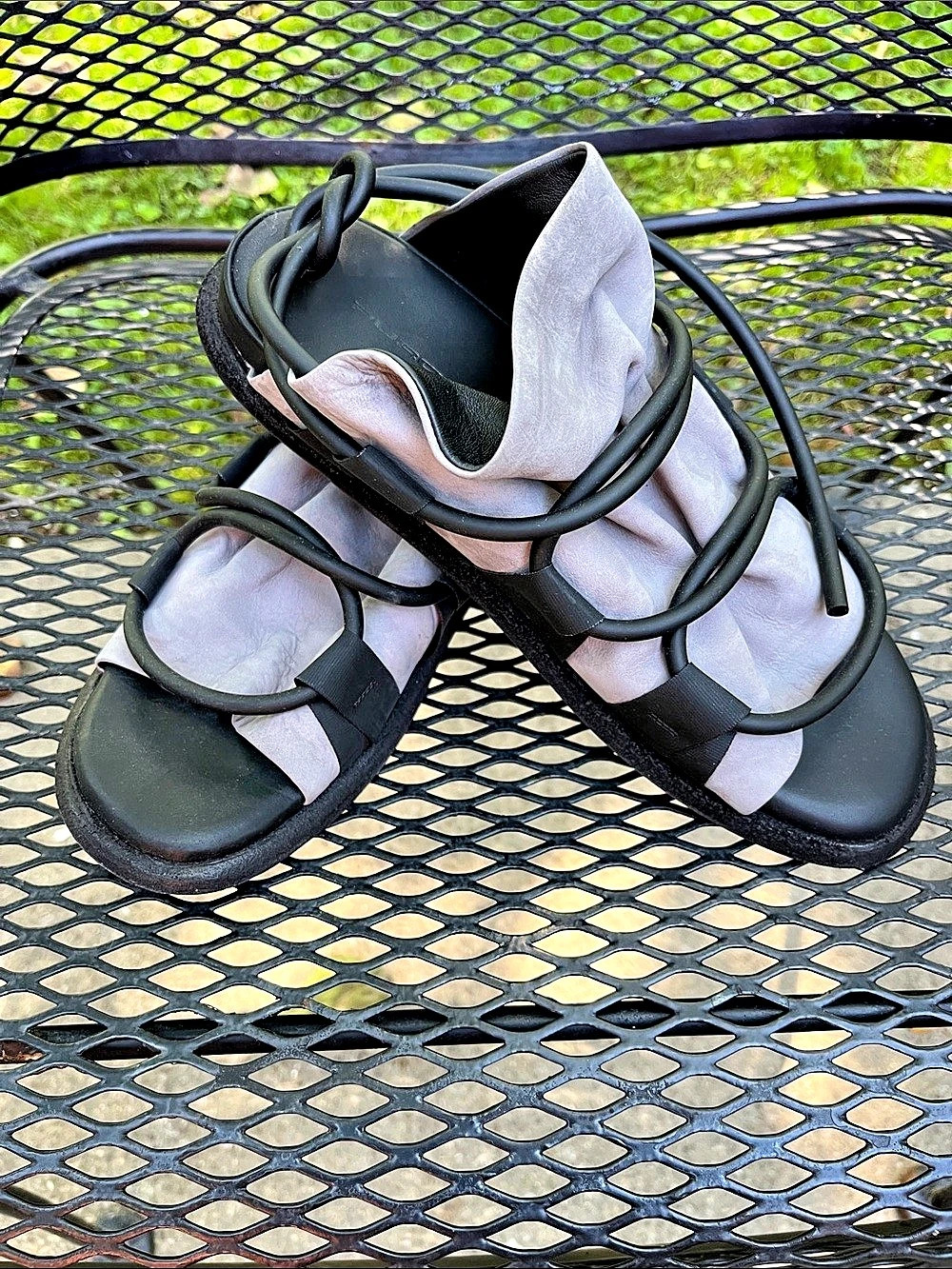 Puro Secret Lace-Up Sandals in Black & Gray